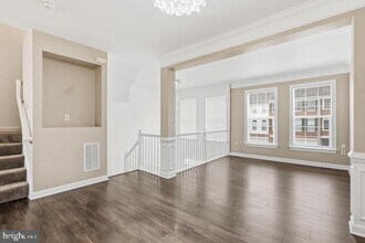 15683 Avocet Loop in Woodbridge, VA - Building Photo - Building Photo