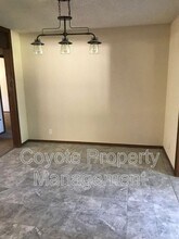 36335 Pine Hill Rd in Bristow, OK - Building Photo - Building Photo