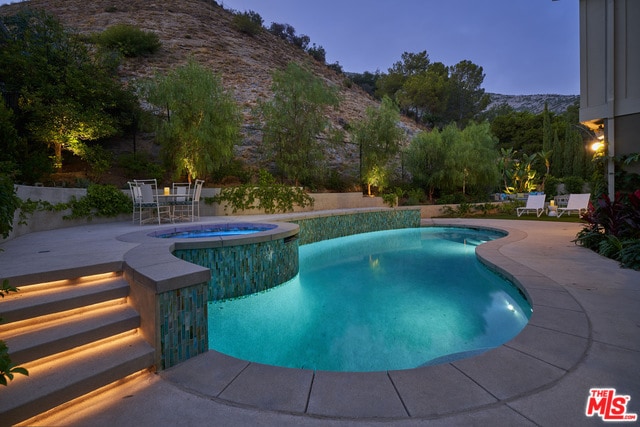 property at 6435 Innsdale Dr