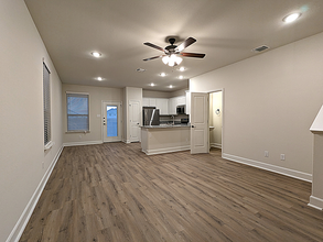 7613 Agave Bnd, Unit 101 in San Antonio, TX - Building Photo - Building Photo