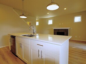 2362 NE Keats Dr in Bend, OR - Building Photo - Building Photo