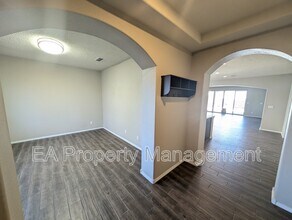 3905 Mountain Trail Loop NE in Rio Rancho, NM - Building Photo - Building Photo