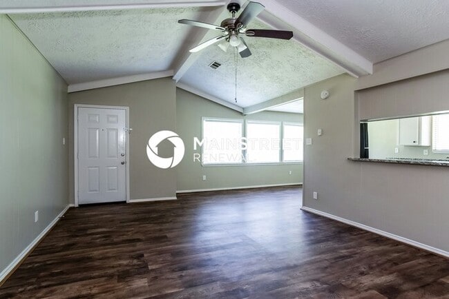 20315 Youpon Ln in Porter, TX - Foto de edificio - Building Photo