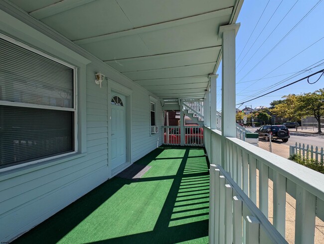 2905 Arctic Ave-Unit -1 in Atlantic City, NJ - Building Photo - Building Photo