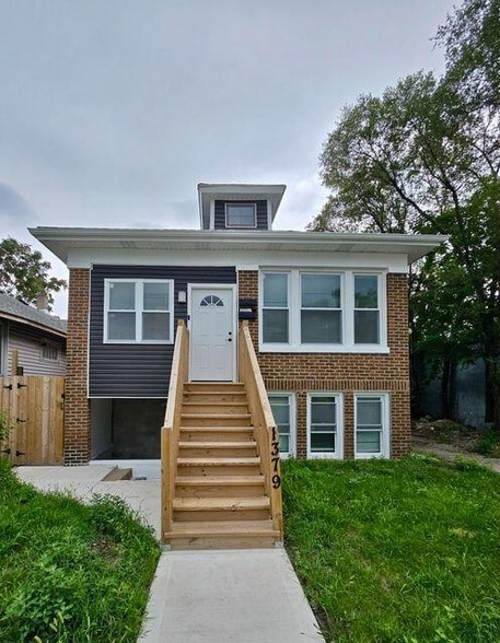1379 Roosevelt Pl in Gary, IN - Building Photo - Building Photo