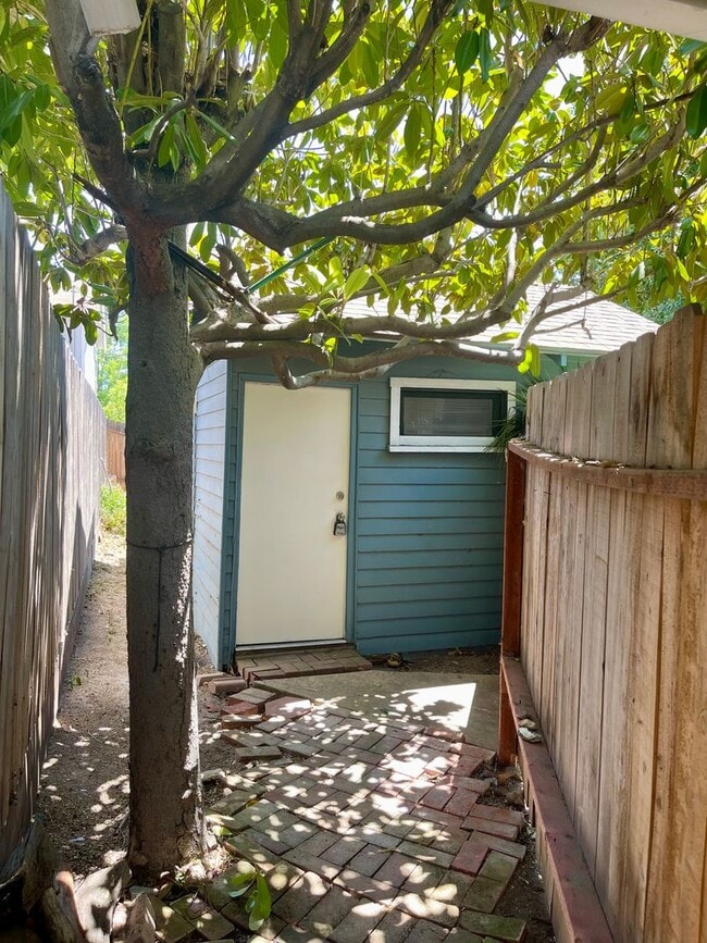 property at 1440 Vine St