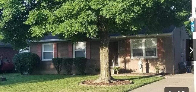 property at 2707 Jenlee Ln