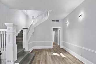 2150 Park St in Jacksonville, FL - Building Photo - Building Photo