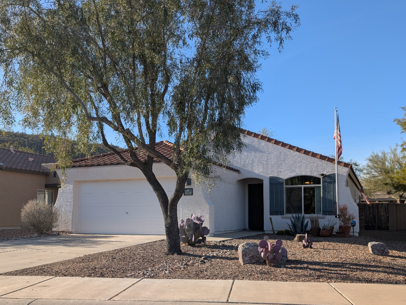 8220 W Opal Moon Ct in Tucson, AZ - Building Photo