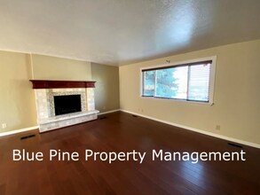 896 Lucille Ave in Pocatello, ID - Building Photo - Building Photo