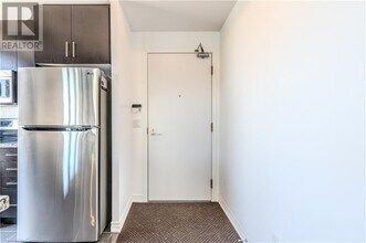 15 James Finlay Way in Toronto, ON - Building Photo - Building Photo