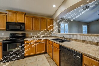 36322 W Alhambra St in Maricopa, AZ - Building Photo - Building Photo