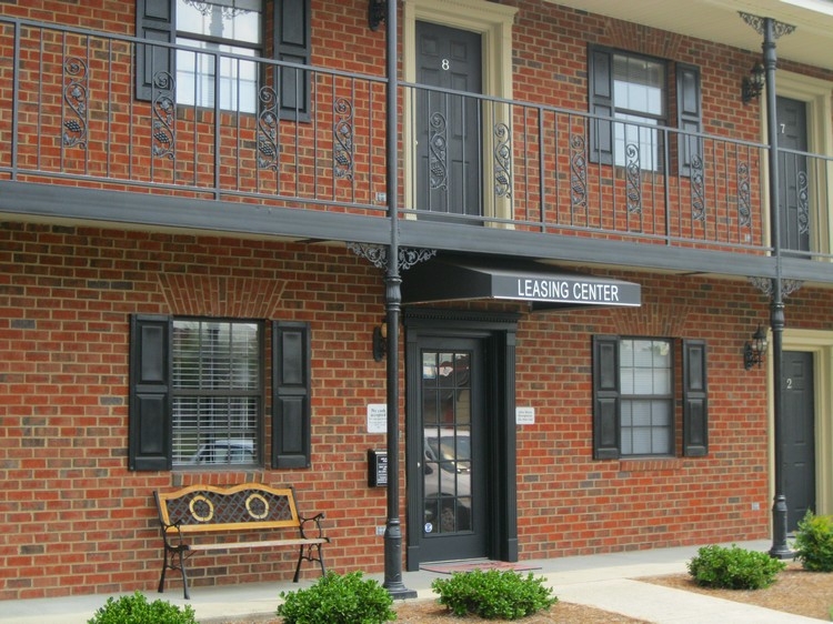 Arlington Pointe Apartments in Greenville, NC - Building Photo