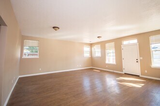 1110 NW 27th St in Corvallis, OR - Building Photo - Building Photo