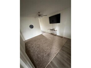 39873 Fallbrook Ave in North Branch, MN - Building Photo - Building Photo