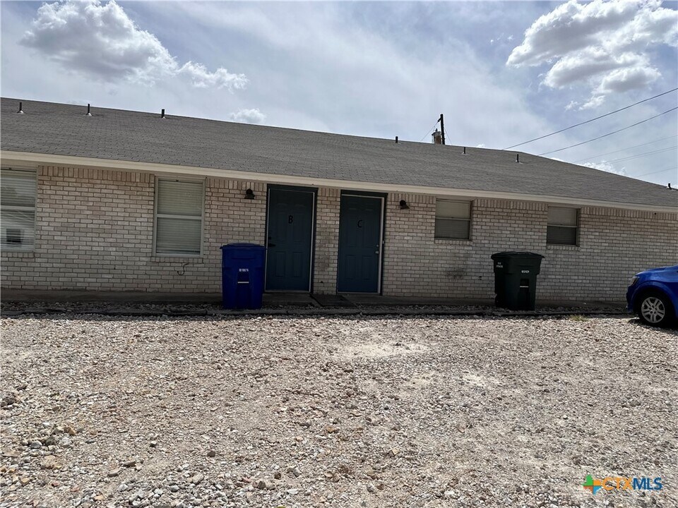 1202 Urbantke Ct in Copperas Cove, TX - Building Photo