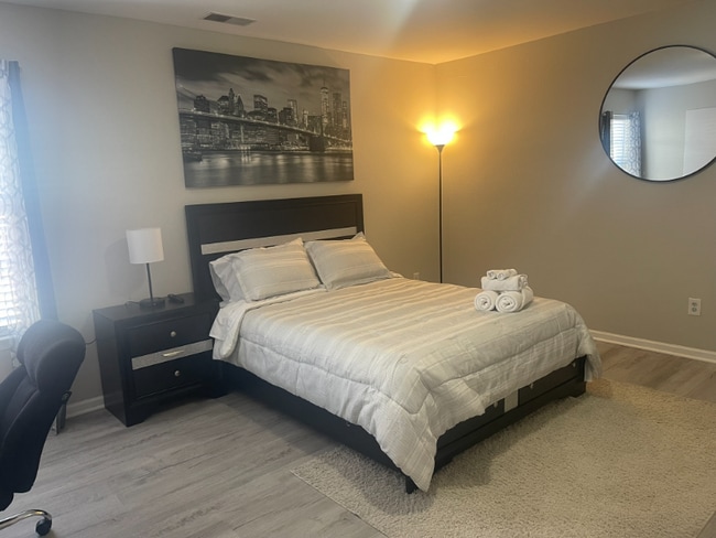 5235 Grays Ridge Dr in Charlotte, NC - Foto de edificio - Building Photo