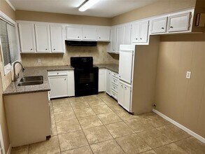 3216 Edmonton Dr in Pasadena, TX - Building Photo - Building Photo