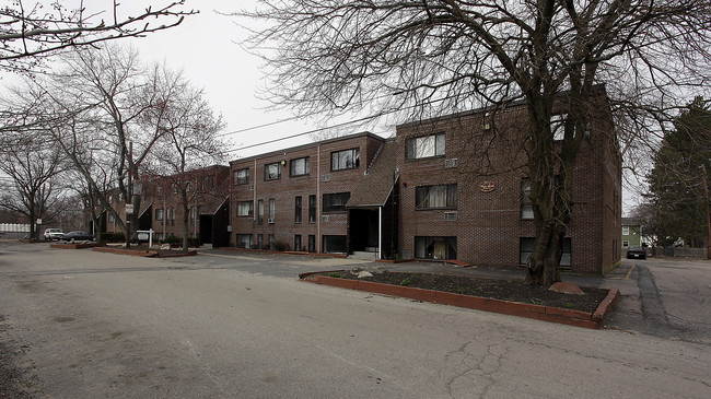 White Birch in Framingham, MA - Building Photo - Building Photo