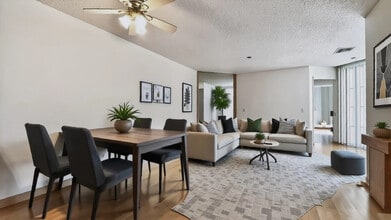 MH 1726 Midvale Ave in Los Angeles, CA - Building Photo - Building Photo