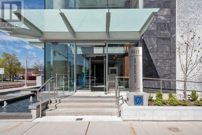 8611-8611 Hazelbridge Wy in Richmond, BC - Building Photo - Building Photo