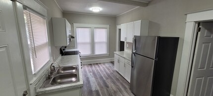809 E Lexington Ave in High Point, NC - Building Photo - Building Photo