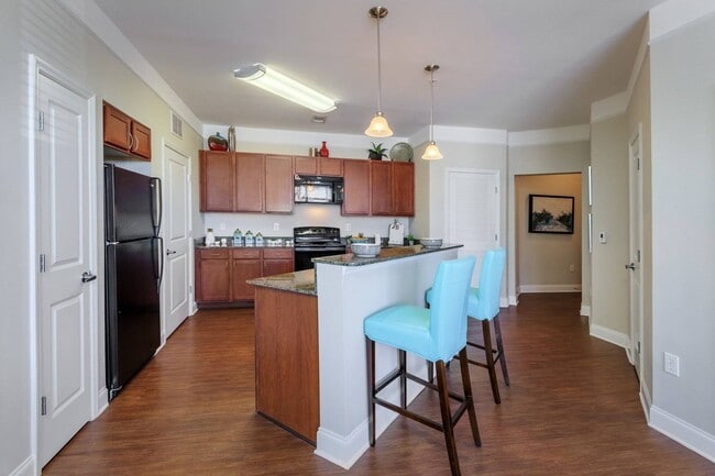 The Retreat at Quail North Apartments in Oklahoma City, OK - Building Photo - Building Photo