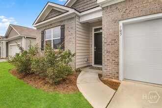 105 Cole St in Pooler, GA - Building Photo - Building Photo