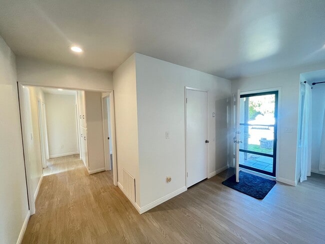 187 Ramona Dr in San Luis Obispo, CA - Building Photo - Building Photo