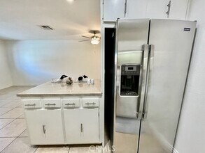 79380 Ave 42, Unit 2 in Bermuda Dunes, CA - Foto de edificio - Building Photo