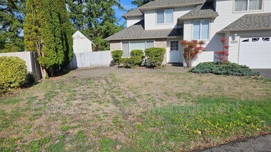 6453 Grand Pine Loop NE in Bremerton, WA - Building Photo - Building Photo