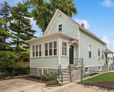 property at 328 Elgin Ave