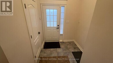 22 Casa Grande St in Richmond Hill, ON - Building Photo - Building Photo