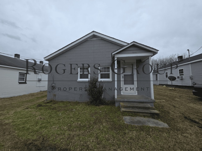 property at 912 Water St