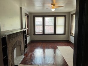 10500 S Wabash Ave in Chicago, IL - Building Photo - Building Photo