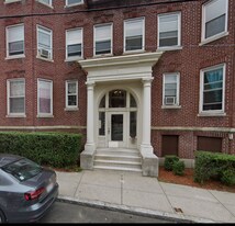 7 Price Rd, Unit 2 in Boston, MA - Building Photo