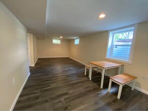 2432 Burns Ave in Ypsilanti, MI - Building Photo - Building Photo