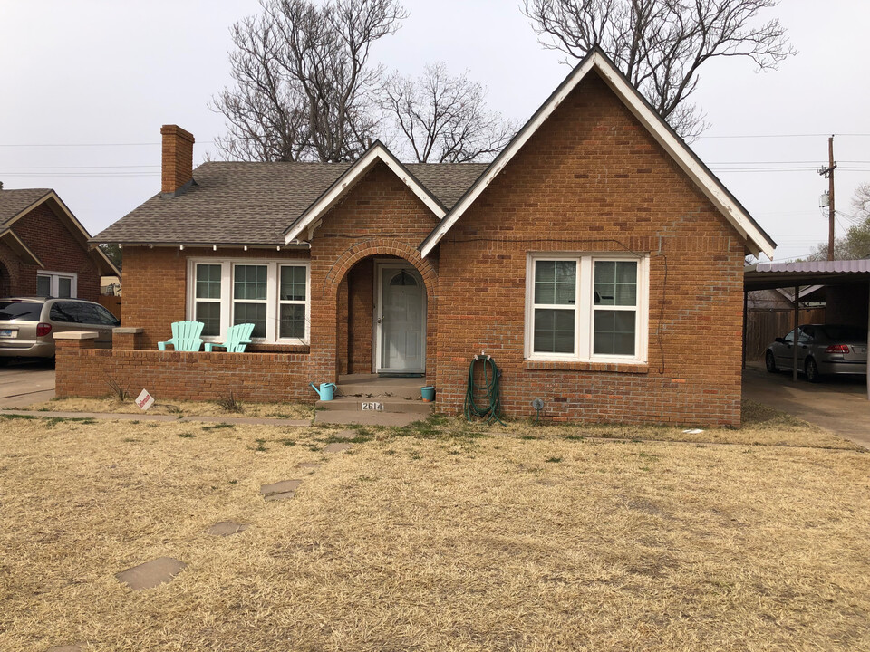 2614 22nd St in Lubbock, TX - Building Photo