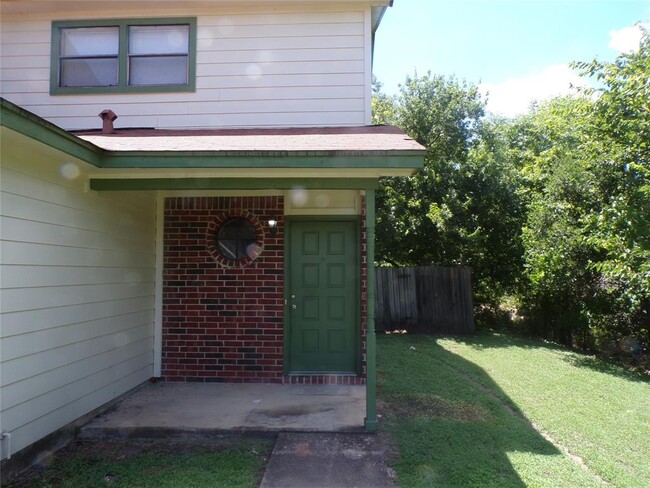 13306 Saddlebrook Trail in Austin, TX - Building Photo - Building Photo