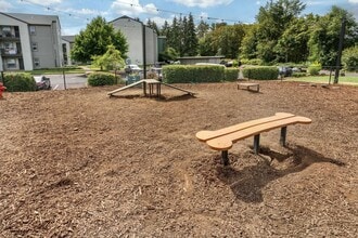 Stadium Park in Eugene, OR - Building Photo - Building Photo