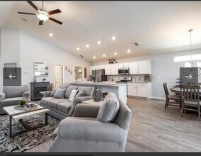 94 Polermo Ave in St. Cloud, FL - Building Photo - Building Photo