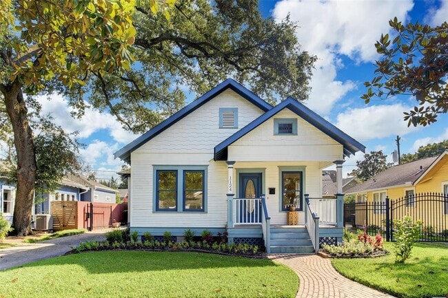property at 1124 E 16th St