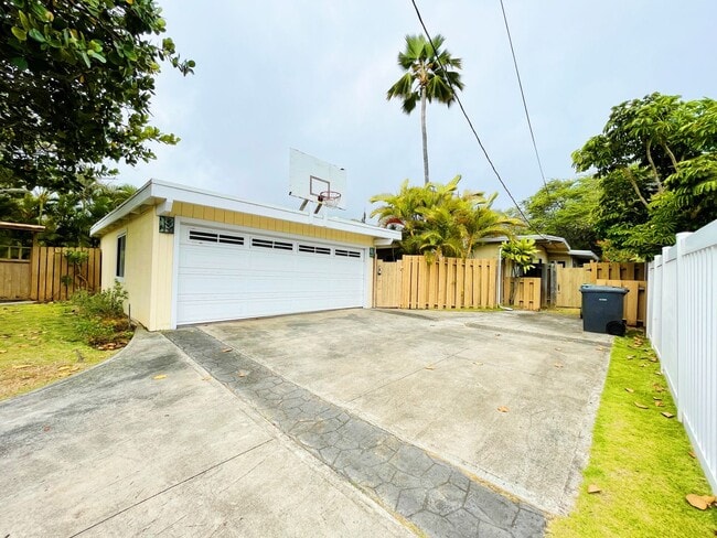 449 Iliwahi Loop in Kailua, HI - Building Photo - Building Photo