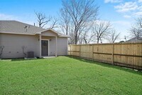 8005 Carver Rd photo'