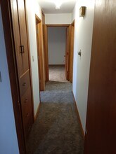305 8th St, Unit 1 in Lowden, IA - Building Photo - Building Photo