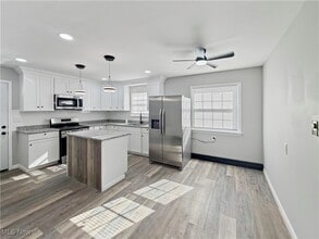 54 Juanita St in Steubenville, OH - Building Photo - Building Photo