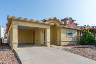 Rubin Heights in El Paso, TX - Foto de edificio - Building Photo