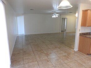 3936 E Potter Ave in Kingman, AZ - Building Photo - Building Photo