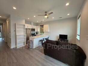 379 S Clubbs St in Pensacola, FL - Building Photo - Building Photo