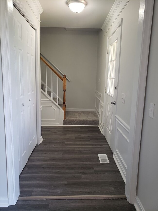 5906 Cascade Dr in Fredericksburg, VA - Building Photo - Building Photo